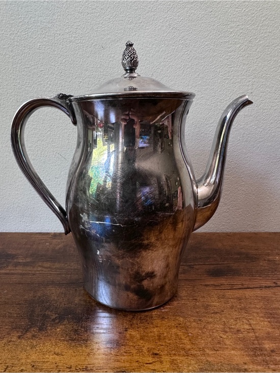 Wm Rogers Other - WM Rogers Paul Revere Reproduction Silverplate Teapot Pineapple Lid Coffee Pot